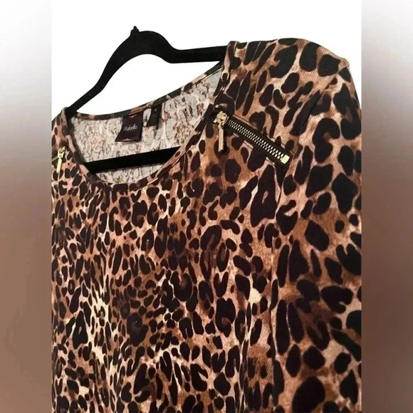 Rafaella Women's Leopard Print Long Sleeve Top Size Medium - Picture 2 of 6